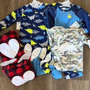 Set of 7 Carter's / Gerber’s 4T Kids Pajamas - Blue, Yellow, Red, Gray